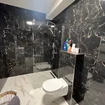 Golden Prague 78 Apartman Vestec