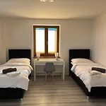 Golden Prague 78 Apartman *