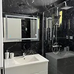 Golden Prague 78 Apartman Vestec
