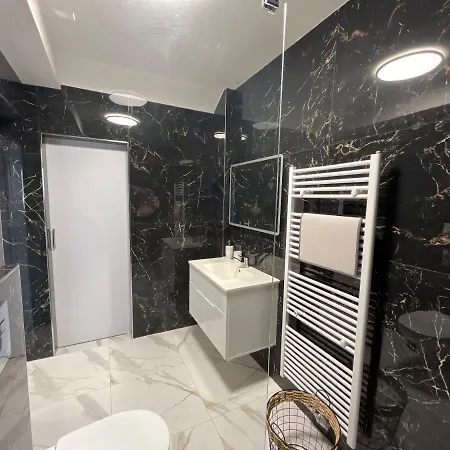Апартаменты Golden Prague 78 Вестец
