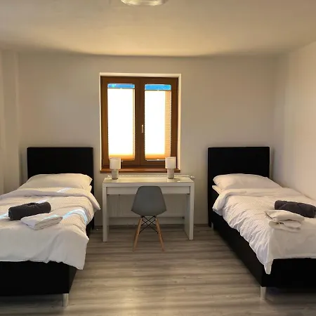 Golden Prague 78 Apartment *