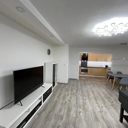 Golden Prague 78 * Vestec (Prague-West)